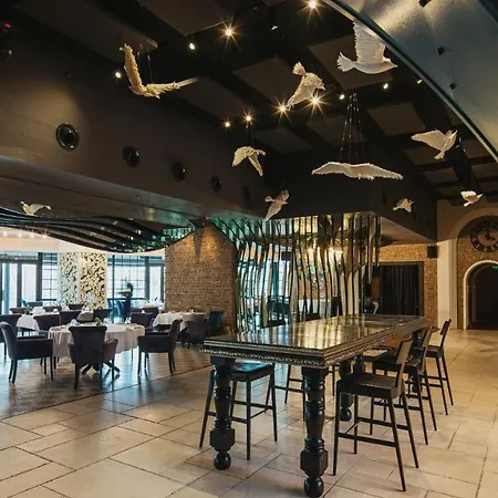 Wyndham 5*