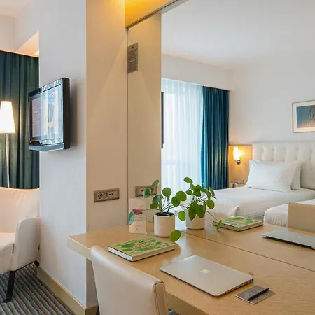 Wyndham 5*