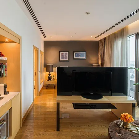 Wyndham Hotel 5*