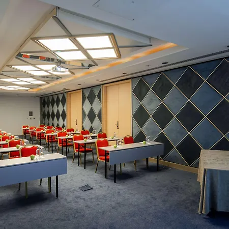 酒店 安卡拉华美达酒店 5*