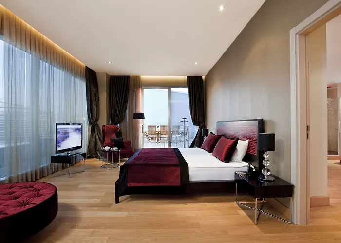 Wyndham Отель 5*